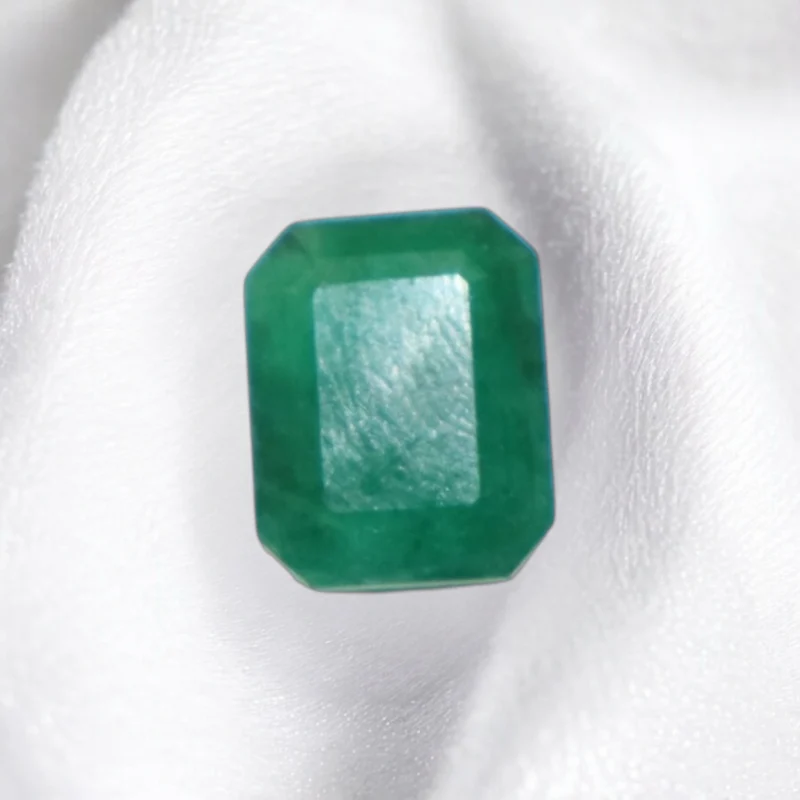 Jambian Emerald ( Panna)