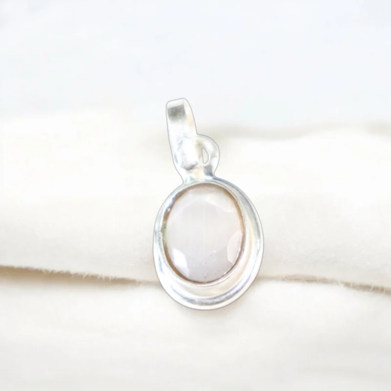 Opal Pendent