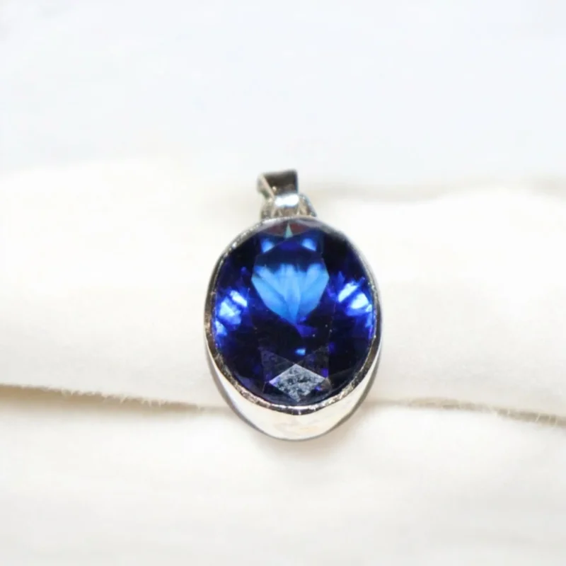 Blue Sapphire Pendent